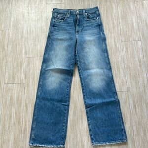 AMO Tricia Wide jean